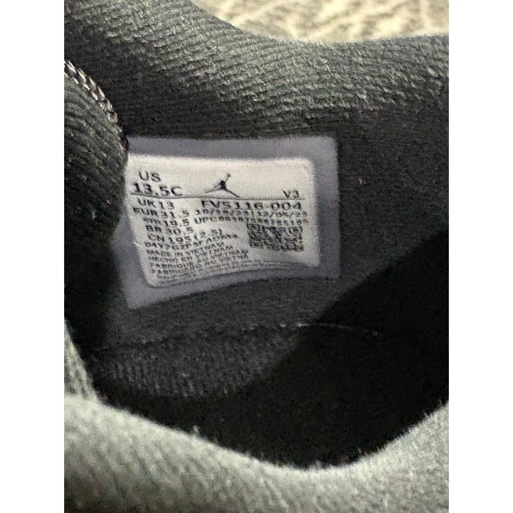Air Jordan 11 Retro Low Space Jam Black/Blue Little Kids Size 13.5C EUR 31.5